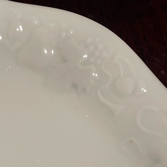 White Ceramic Serving Platter - Picture 2 of 4
